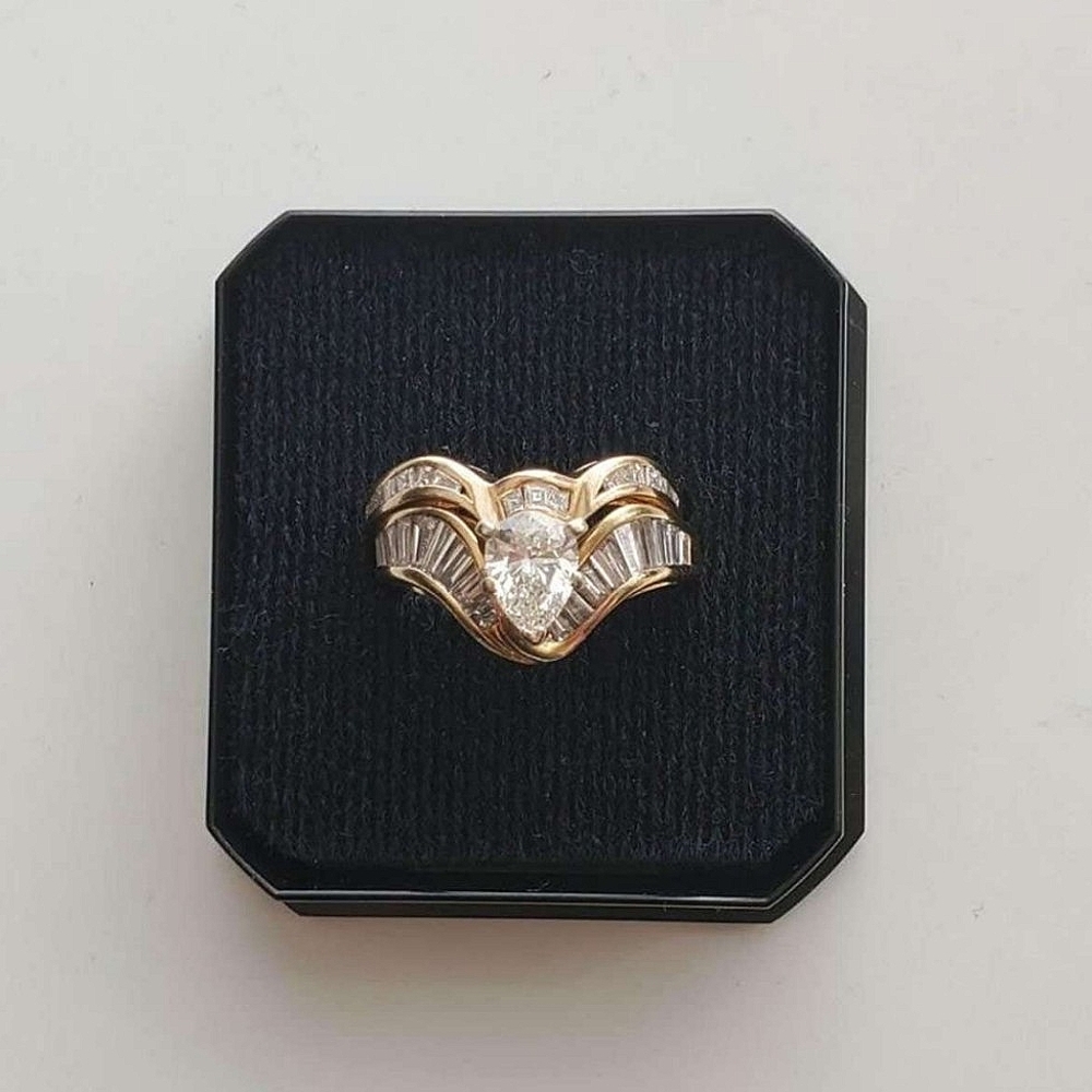 Engagement Ring & Wedding Band Set